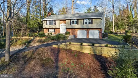 Exterior - 1061 Nova Cir, Arnold, MD 21012 photo 8 of 16