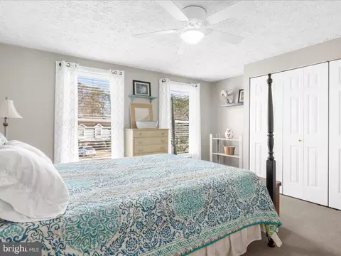 7902 Colchester Ct, Pasadena, MD 21122 photo 33