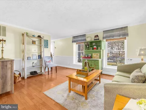 7902 Colchester Ct, Pasadena, MD 21122 photo 7