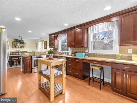 7902 Colchester Ct, Pasadena, MD 21122 photo 20