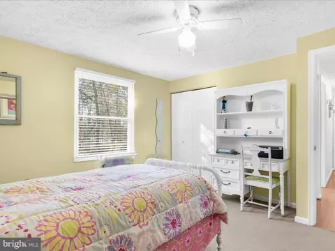 7902 Colchester Ct, Pasadena, MD 21122 photo 36