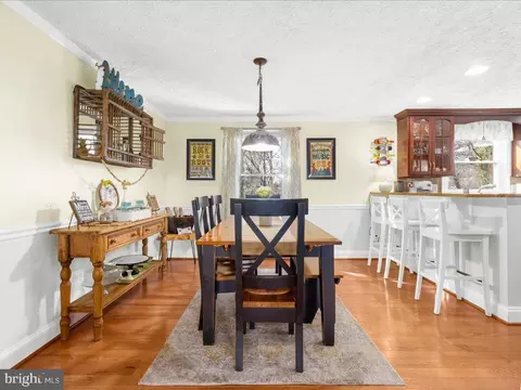 7902 Colchester Ct, Pasadena, MD 21122 photo 11