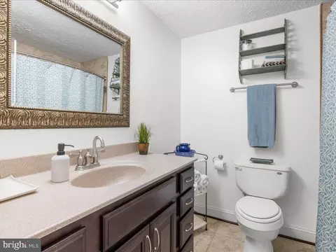 7902 Colchester Ct, Pasadena, MD 21122 photo 34