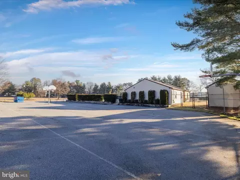 7902 Colchester Ct, Pasadena, MD 21122 photo 66
