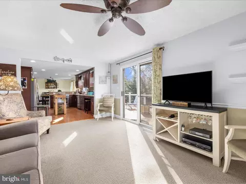 7902 Colchester Ct, Pasadena, MD 21122 photo 21