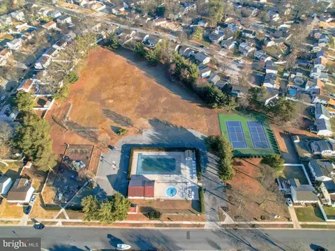 7902 Colchester Ct, Pasadena, MD 21122 photo 64