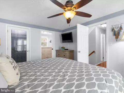 7902 Colchester Ct, Pasadena, MD 21122 photo 27