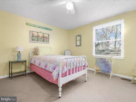 7902 Colchester Ct, Pasadena, MD 21122 photo 35