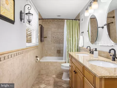 7902 Colchester Ct, Pasadena, MD 21122 photo 29