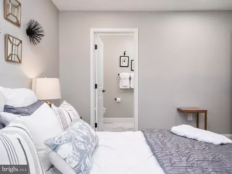 Bedroom - 3068 Centre Rd, Riva, MD 21140 photo 3 of 6