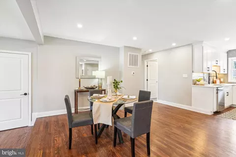 Dining - 3068 Centre Rd, Riva, MD 21140 photo 2 of 5