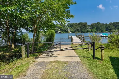 View/Area - 3068 Centre Rd, Riva, MD 21140 photo 5 of 12