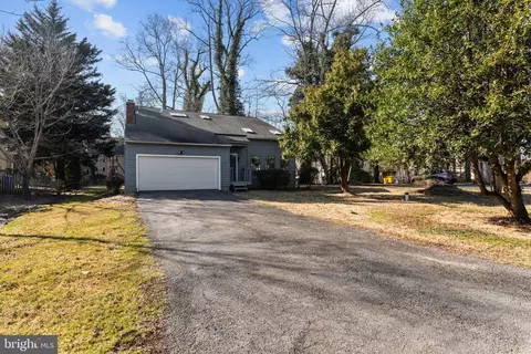 720 Whitehall Plains Rd, Annapolis, MD 21409