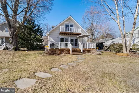Exterior - 6007 Melbourne Ave, Deale, MD 20751 photo 7 of 11