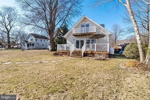 Exterior - 6007 Melbourne Ave, Deale, MD 20751 photo 9 of 11