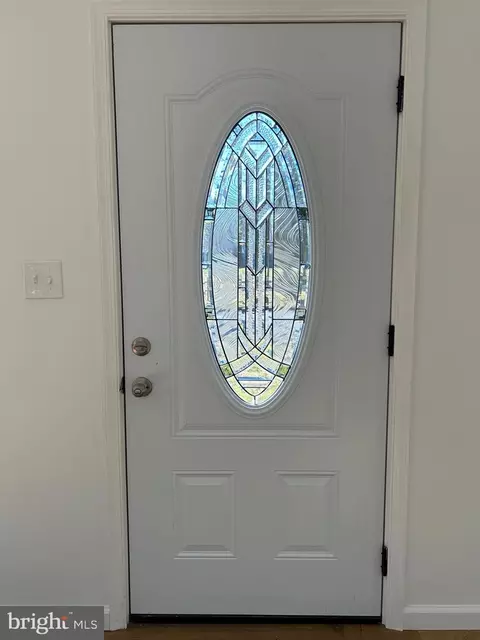 Entry Way - 314 E 314 Bayview Drvie Dr, Edgewater, MD 21037 photo 3 of 3