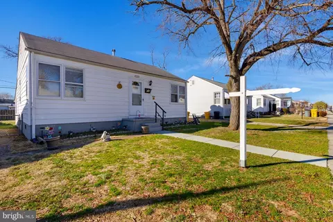 548 Munroe Cir, Glen Burnie, MD 21061