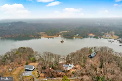View/Area - 422 Ginn Ln, Pasadena, MD 21122 photo 11 of 19