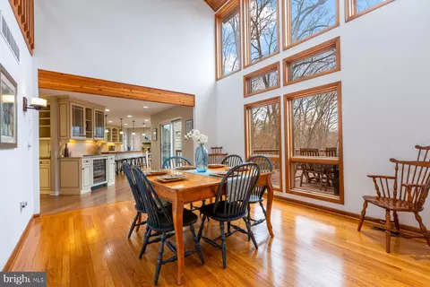 Dining - 422 Ginn Ln, Pasadena, MD 21122 photo 1 of 3