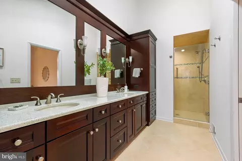 Bath - 422 Ginn Ln, Pasadena, MD 21122 photo 3 of 7