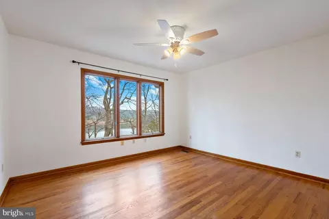 Other - 422 Ginn Ln, Pasadena, MD 21122 photo 5 of 10