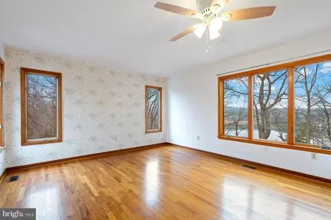 Other - 422 Ginn Ln, Pasadena, MD 21122 photo 6 of 10