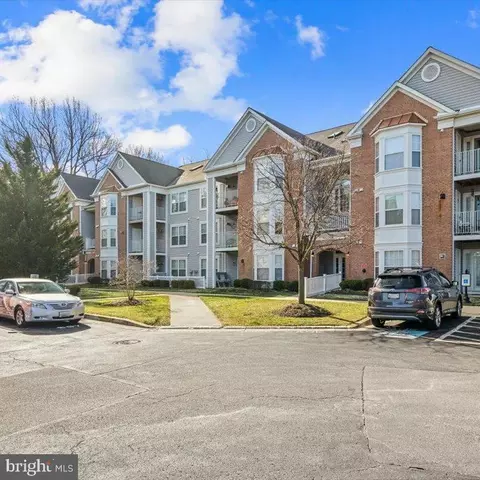 655 Burtons Cove Way #13, Annapolis, MD 21401