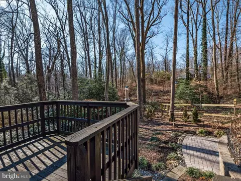 View/Area - 1228 Tamarack Trl, Arnold, MD 21012 photo 2 of 8