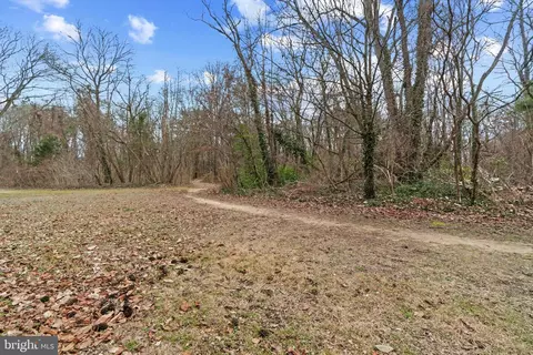 View/Area - 776 Match Point Dr, Arnold, MD 21012 photo 2 of 6