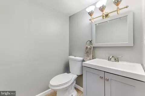 Bath - 7902 Liberty Cir, Pasadena, MD 21122 photo 3 of 3