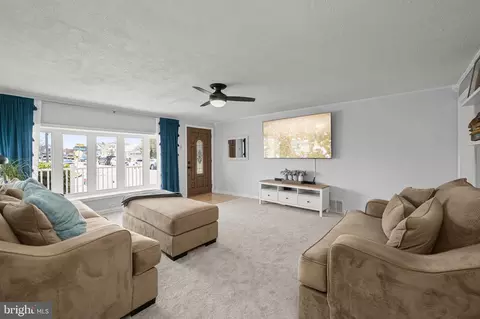 Living - 5609 Patrick Henry Dr, Brooklyn, MD 21225 photo 2 of 2