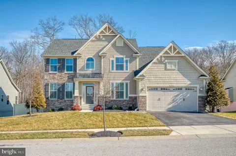 7572 Arundel Woods Dr, Jessup, MD 20794