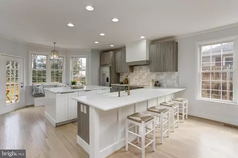 Kitchen - 29 Lawrence Ave, Annapolis, MD 21403 photo 1 of 6
