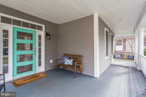 Exterior - 29 Lawrence Ave, Annapolis, MD 21403 photo 2 of 8