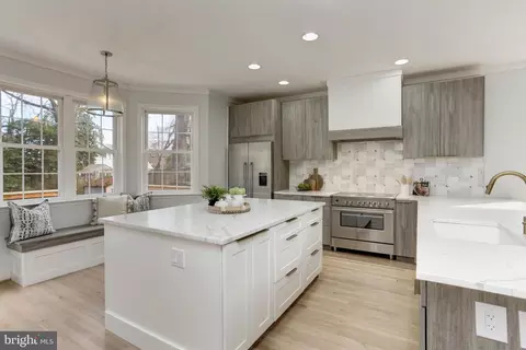 Kitchen - 29 Lawrence Ave, Annapolis, MD 21403 photo 2 of 6