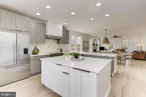 Kitchen - 29 Lawrence Ave, Annapolis, MD 21403 photo 3 of 6