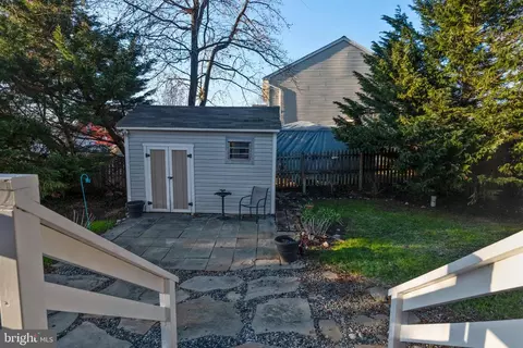 Exterior - 3563 Oak Dr, Edgewater, MD 21037 photo 10 of 17