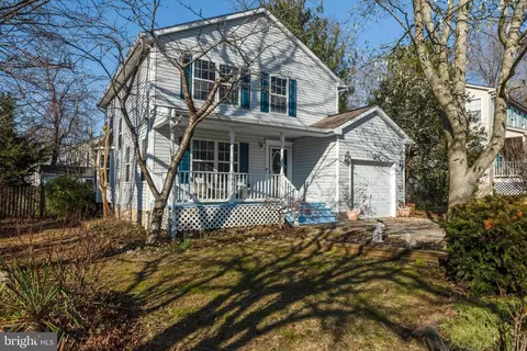 Exterior - 3563 Oak Dr, Edgewater, MD 21037 photo 2 of 17