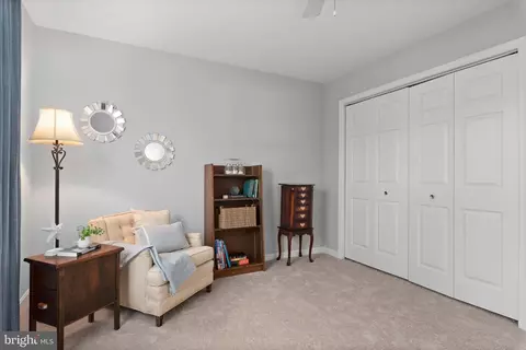 Bedroom - 3563 Oak Dr, Edgewater, MD 21037 photo 8 of 8