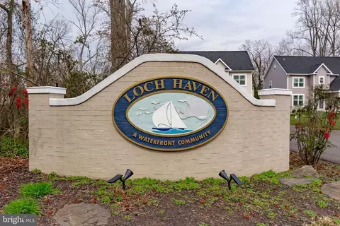 View/Area - 3563 Oak Dr, Edgewater, MD 21037 photo 2 of 11