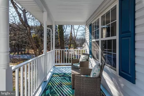 Exterior - 3563 Oak Dr, Edgewater, MD 21037 photo 7 of 17