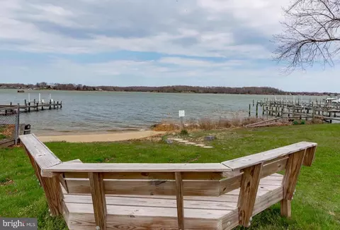 View/Area - 3563 Oak Dr, Edgewater, MD 21037 photo 9 of 11