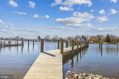 1102 Collison Rd, Edgewater, MD 21037