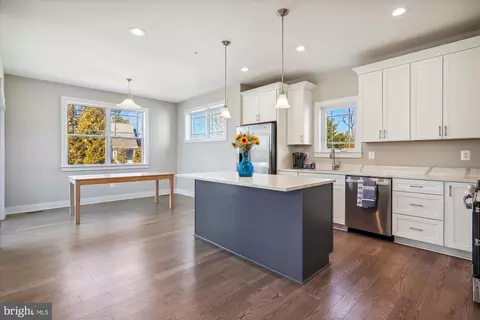 Kitchen - 1102 Collison Rd, Edgewater, MD 21037 photo 3 of 4