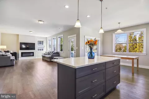 Kitchen - 1102 Collison Rd, Edgewater, MD 21037 photo 4 of 4