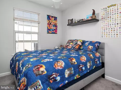 Bedroom - 520 Realm Ct E, Odenton, MD 21113 photo 4 of 8
