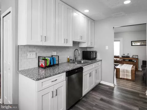 Kitchen - 520 Realm Ct E, Odenton, MD 21113 photo 1 of 3