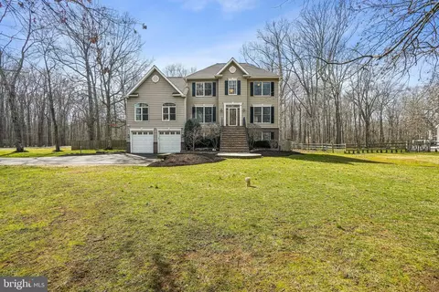 1011 S Creek View Ct, Churchton, MD 20733