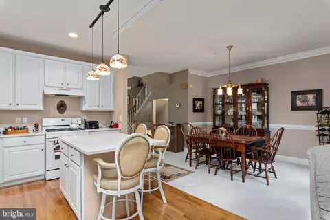 Kitchen - 706 Rusack Ct, Arnold, MD 21012 photo 3 of 4