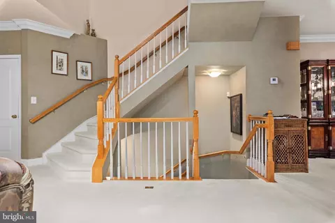 Entry Way - 706 Rusack Ct, Arnold, MD 21012 photo 4 of 4